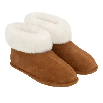 Edle Lammfell Hausschuhe mit rutschfester Ledersohle aus Merino Lammfell für Damen und Herren